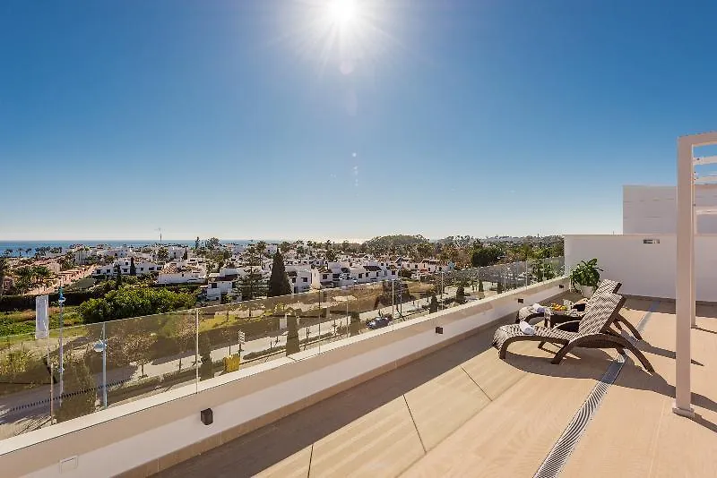 *** Hotel Aqua Apartments Vento, Marbella Španělsko